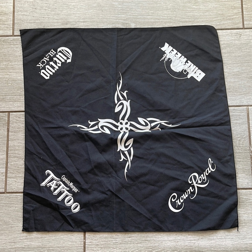 Vintage Arizona Bike Week Crown Royal Cuervo Black Captain Morgan Bandanna Black - Picture 1 of 6